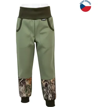 Chlapecké kalhoty ZÁHOŘÍ Rudel ZÁHOŘÍ Dětské softshellové kalhoty - zelené s kamufláží Velikost: 128