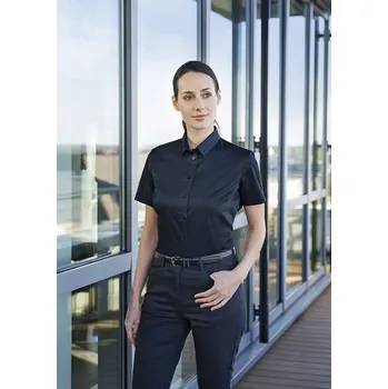 Dámská halenka KARLOWSKY Dámská blůza s krátkým rukávem Active-Stretch se slim fit střihem Barva: Černá, Velikost: XL