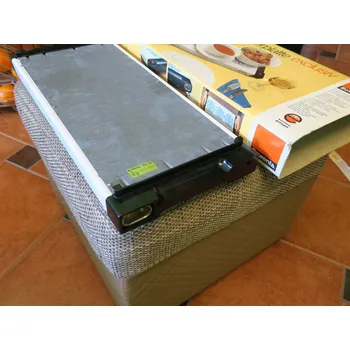 Lišta karosérie OCHRANA HRANY ZAVAZADLOVÉHO PROSTORU - GUMOVÁ LIŠTA 90cm