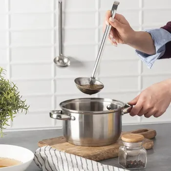 Naběračka NABĚRAČKA Z Z NEREZOVÉ OCELI Lžíce na polévku