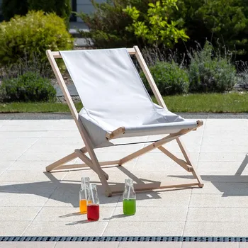 Zahradní lehátko Světle šedé dřevěné zahradní polohovací lehátko Komfort PATIO