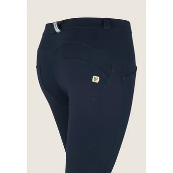 Dámské kalhoty Freddy kalhoty WR.UP ve tmavé modré barvě, normální pas, 7/8 délka, superskinny střih, organická bavlna Vybraná velikost: M
