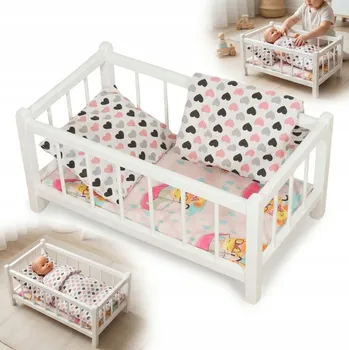 Doplněk pro panenku Dřevěná postýlka pro panenky BÍLÁ s matrací a ložním prádlem se srdíčky