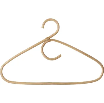 Věšák Bloomingville, Ramínko na šaty Arch ratanové - Formadore