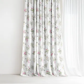 Závěs Bavlněný závěs - Barevné luční květiny na bílém 180x150 cm