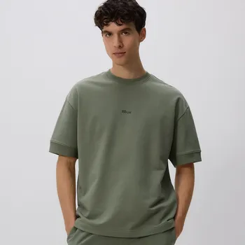 Pánské tričko Reserved - Tričko boxy s potiskem - světle zelená - 034EE-70X - 034EE-70X-M