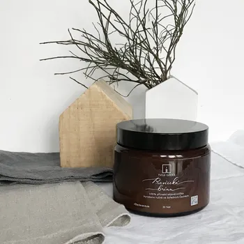 Svíčka Vonná svíčka PRAVČICKÁ BRÁNA - růže a levandule - černá s víčkem velká