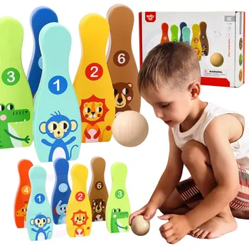 Dřevěná hračka Dřevěné dětské kuželky se zvířátky 6 ks + míček TOOKY TOY