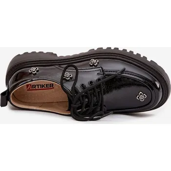 Dámské mokasíny Lakované dámské mokasíny s ozdobnou přezkou S.Barski – černé Velikost: 40