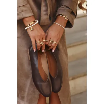 Dámské baleríny Dámské eko kožené baleríny na plochém podpatku Olyssia – hnědé Velikost: 37