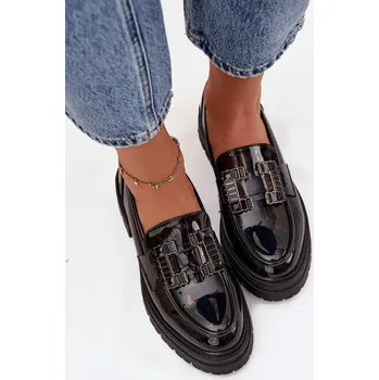 Dámské mokasíny Lakované dámské mokasíny s ozdobou Ysandra – černé Velikost: 40