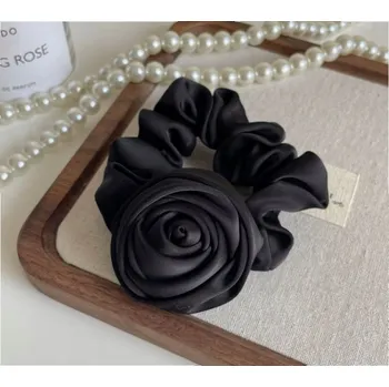 Jedna černá gumička do vlasů beze spoje 1 ks