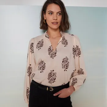 Dámská halenka Halenka se stojáčkem, nabíranými rukávy a potiskem béžová/čokoládová 36