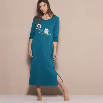 Dámské noční prádlo Dlouhá noční košile s dlouhými rukávy a potiskem soviček jedlová 56