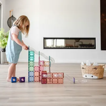 Kuličková dráha CONNETIX Magnetická kuličková dráha Pastel Expansion Pack 80 ks