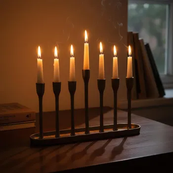 Svícen Kovový svícen na sedm svíček, zlatá barva 496306