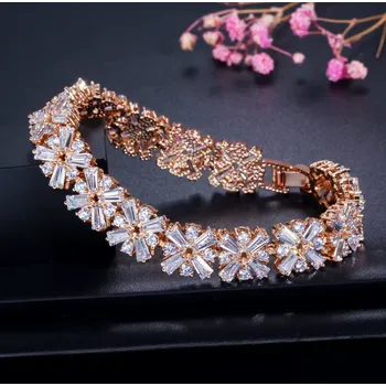 Náramek B-TOP Pozlacený dámský náramek Snowflake Diamond