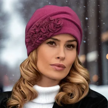 Pokrývka hlavy KRUMLOVANKA W-0256/478 lila