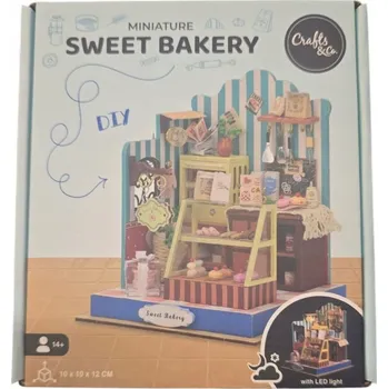 Dřevěná hračka Miniaturní domeček SWEET BAKERY DIY s LED osvětlením Crafts&Co - Sestav si sám
