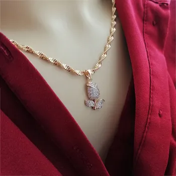 Náhrdelník ZLATÝ NÁHRDELNÍK RŮŽE SE ZIRKONY DÁREK PRO MAMINKU