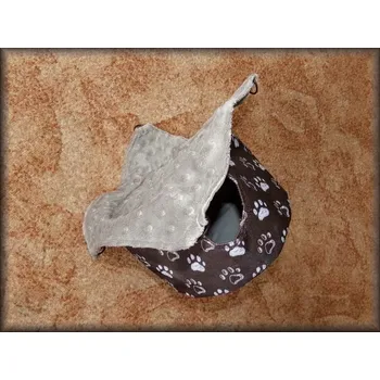 pelíšek pro malé zvíře Válcový DOMEK s HAMAKOU hnědý, tlapky + hnědošedý minky