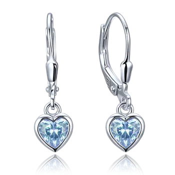 Souprava šperků MINET Decentní stříbrné náušnice srdce se světle modrými zirkony