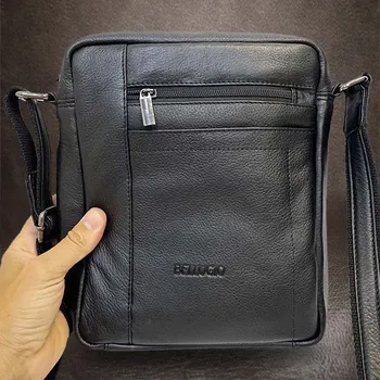 Dokonalá kvalita, kožená crossbody taška přes rameno Bez personalizace - individuální přání řešíme po domluvě.