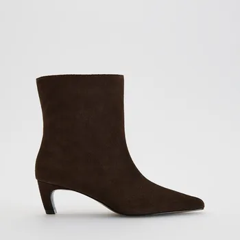 Dámská zimní obuv Reserved - Kotníkové boty na nízkém podpatku - tmavě hnědá - 200FF-89X - 200FF-89X-39