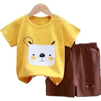 Dětský letní set unisex Bavlněné tričko s krátkým rukávem Žluté tričko s potiskem Hnědé kraťasy Pohodlný outfit pro děti 6-9 měsíců