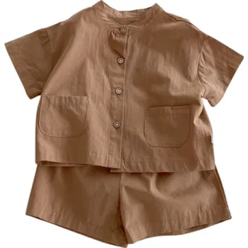 Dětský letní set unisex Bavlněná košile s krátkým rukávem Knoflíky a kapsy Jednobarevné provedení Pohodlné kraťasy hnědá 3