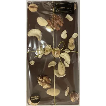 Cukrovinka Sklepudiwizsa, Kazimierz Dolny,Polsko MLÉČNÁ ČOKOLÁDA S OŘECHY
