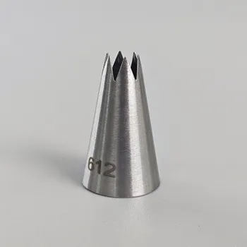 Cake star trezírovací špička č.612