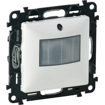 Pohybové čidlo LEG VALENA 752173A LIFE ČIDLO POHYB. 180ST 0-400W S N BÍLÁ