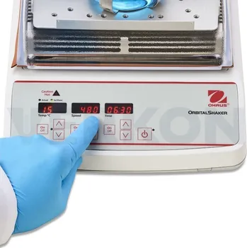 Průmyslová váha Inkubátor třepací Ohaus ISLD04HDG, kruhový pohyb, Teplotní rozsah [°C]: +5 nad teplotou okolí až 65, Max. zatížení [kg]: 3,6