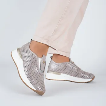 Dámská obuv Dámské taupe perforované kožené slip-on tenisky Letizia Velikost: 39