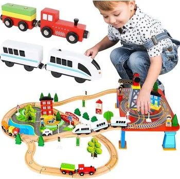 auto na autodráhu Dřevěná železnice s vláčkem na baterie – 88 dílků