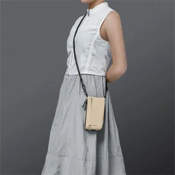 SwitchEasy Sacoche Utility Crossbody Bag + Strap Phone Lanyard 8.3mm - Sand Beige + Black