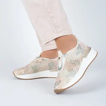 Dámské tenisky Dámské barevné kožené perforované slip-on tenisky Letizia Velikost: 41