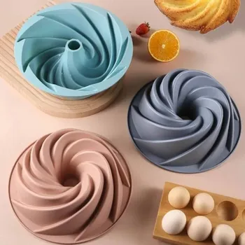 Nádoba na pečení Dortisimo Silikonová forma na bábovku