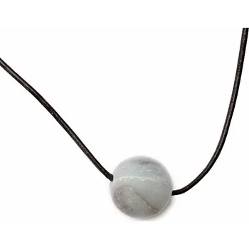 Drahý kámen Amazonit satinovaný korálek na kožené šňůrce délka cca 76 cm