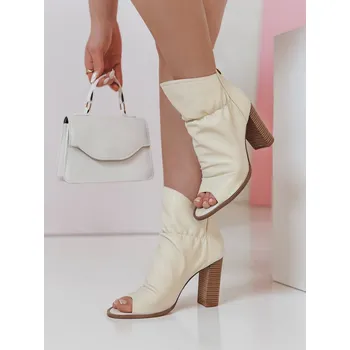 Dámské kozačky Dámské kotníkové boty na blokovém podpatku BOOTSER ZY0815 Barva: Béžová, Velikost: 41