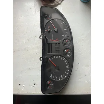 Budíky Audi A6 C5 4B0919860E