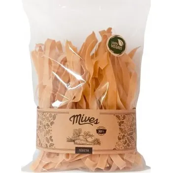 Příloha Míves Durum bezvaječné mrkvové těstoviny velmi široké nudle - bazalka a česnek (400g)