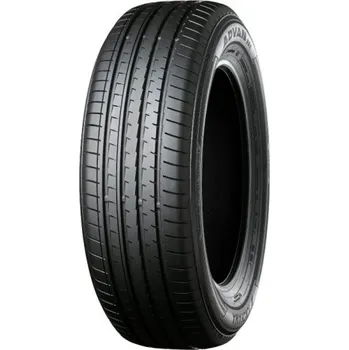 Letní osobní pneu Yokohama ADVAN V61 235/55 R19 105V