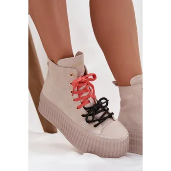 Dámské tenisky Dámské zateplené semišové trampky na masivní platformě GOE – béžové Velikost: 38