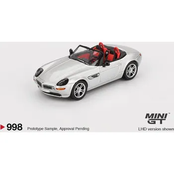 autíčko BMW Z8 2003 - stříbrná - 1:64 -Mini GT