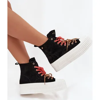 Dámské tenisky Dámské zateplené semišové trampky na masivní platformě GOE – černé Velikost: 38