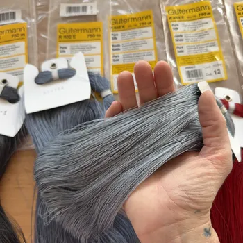 Nit Gütermann R 402 E hedvábná niť Silver