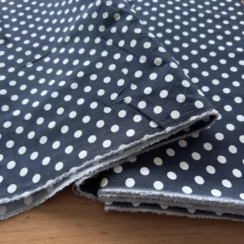Pružné lehký kepr bílé puntíky na tmavě modré bavlna/PES/elastan