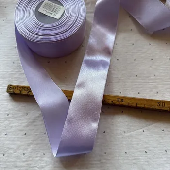 Stuha Vzorek - Atlasová stuha lila 40mm